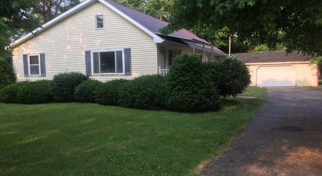 Photo of 802 S State Street St, North Liberty, IN 46544