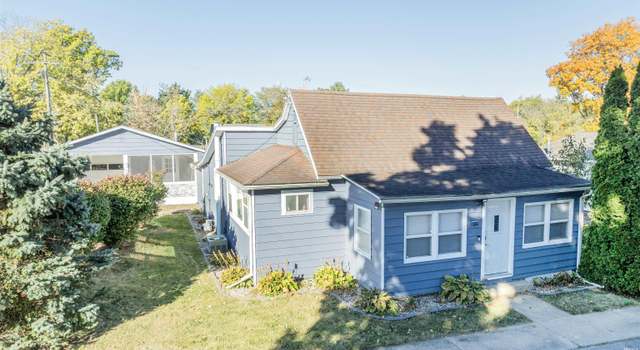Photo of 104 N Jefferson St, Pine Village, IN 47975