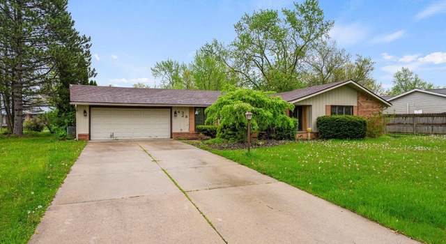 Photo of 4328 Oakhurst Dr, Fort Wayne, IN 46815