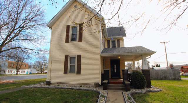 Photo of 115 N New York St, Remington, IN 47977