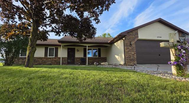 Photo of 2709 Turnwood Dr, Fort Wayne, IN 46816