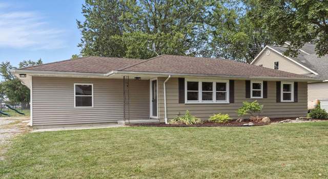Photo of 4025 Carl St, Woodburn, IN 46797