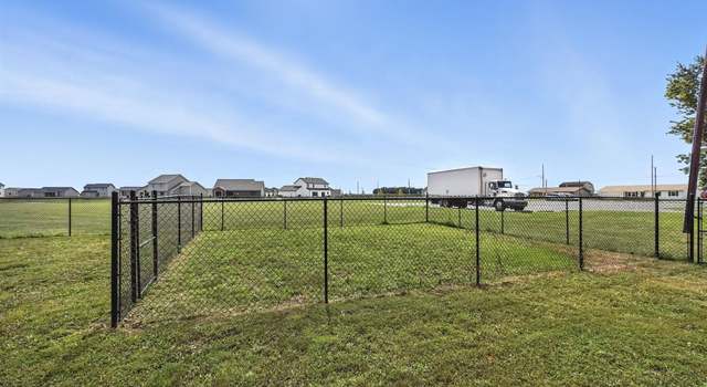 Photo of 4025 Carl St, Woodburn, IN 46797
