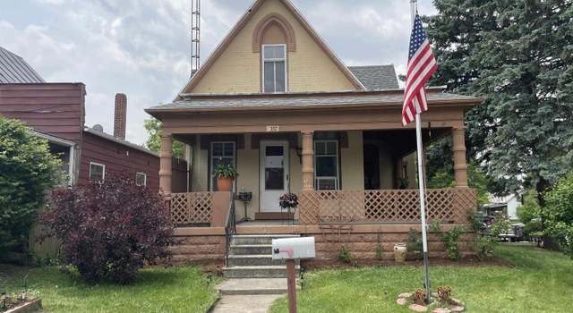 Photo of 337 N Walnut St, Union City, IN 47390