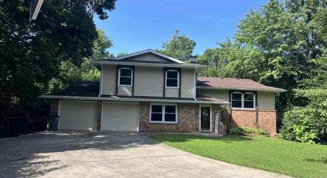 Photo of 302 Whitson Dr, Vincennes, IN 47591