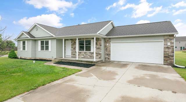 Photo of 18310 Gyr Ct, New Paris, IN 46553
