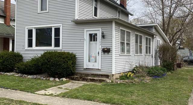 Photo of 102 N Jefferson St, South Whitley, IN 46787