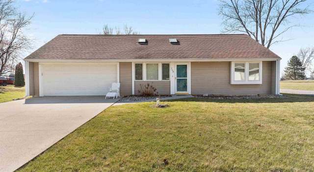 Photo of 208 S Tamarack St, Laotto, IN 46763