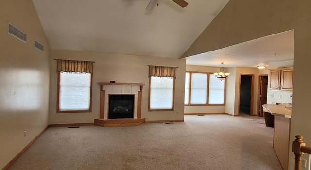 Photo of 711 Aster Ct, Bourbon, IN 46504