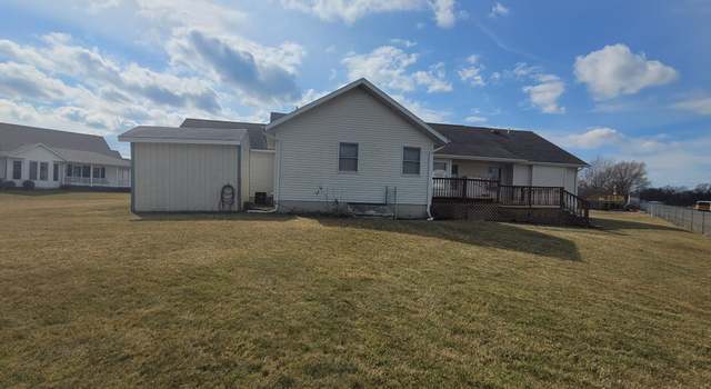 Photo of 711 Aster Ct, Bourbon, IN 46504