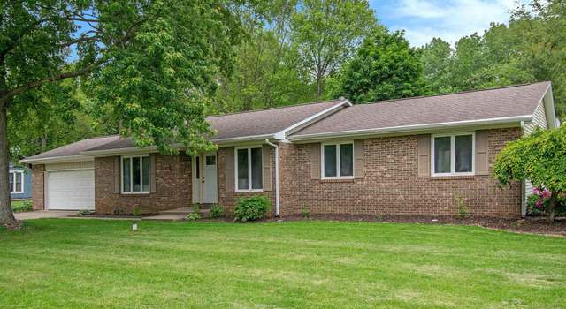 Photo of 1453 Brookview Ave, Warsaw, IN 46580