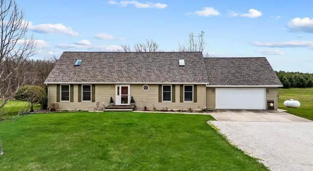 Photo of 3693 W 1300 N, Silver Lake, IN 46982