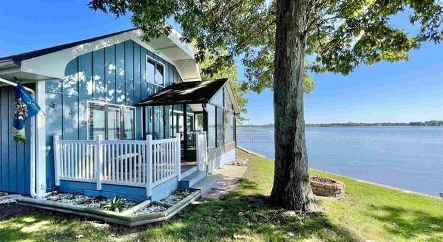 Photo of 1817 Colonial Dr, Rochester, IN 46975