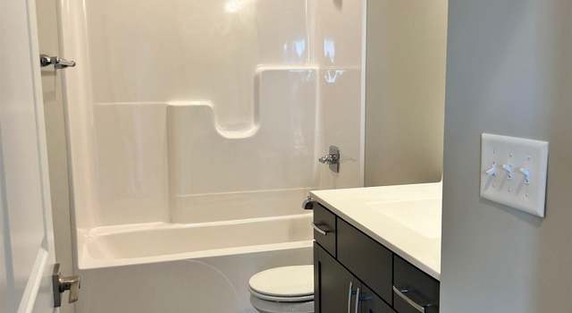 Photo of 3104 Torboy Dr, Evansville, IN 47725