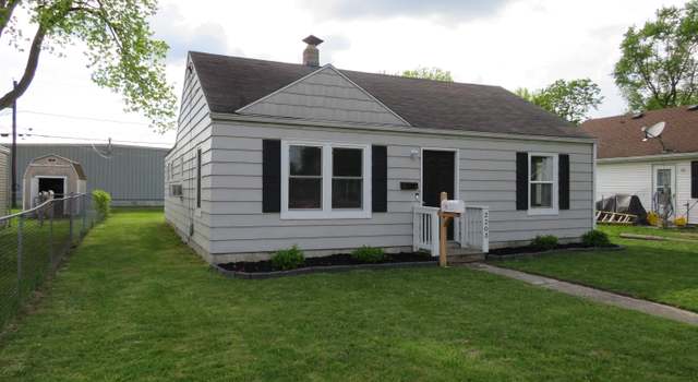 Photo of 2203 S Vine St, Muncie, IN 47302