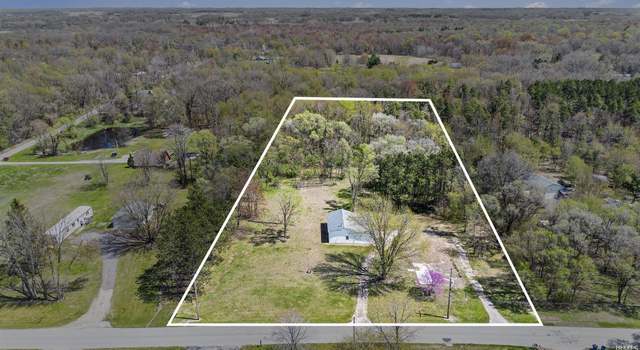 Photo of 8880 N 1150 Rd E, Walkerton, IN 46574