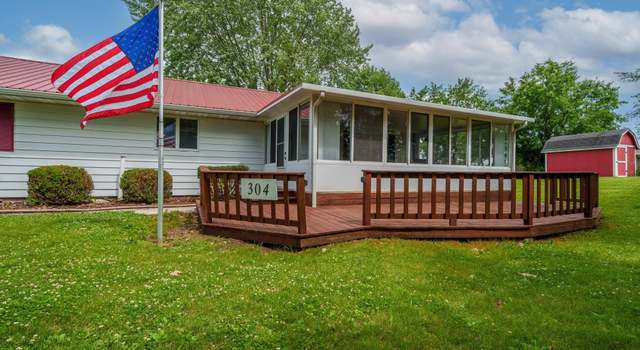 Photo of 304 E Mulberry St, Converse, IN 46919