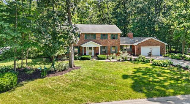 Photo of 832 Rollingwood Ln, Fort Wayne, IN 46845