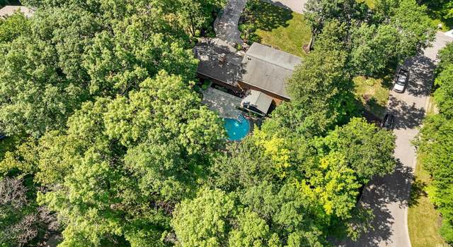 Photo of 832 Rollingwood Ln, Fort Wayne, IN 46845
