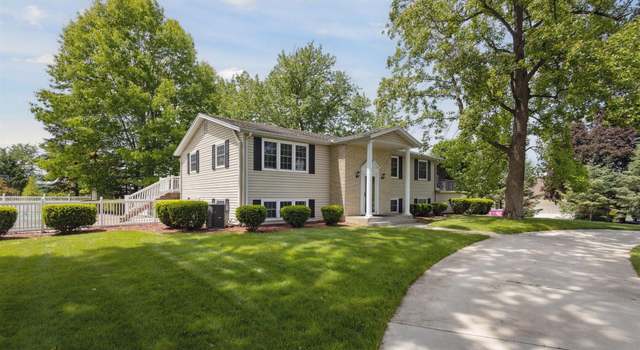Photo of 53211 Kinglet Ln, South Bend, IN 46637
