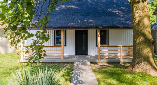 Photo of 609 S Water St, Jonesboro, IN 46938