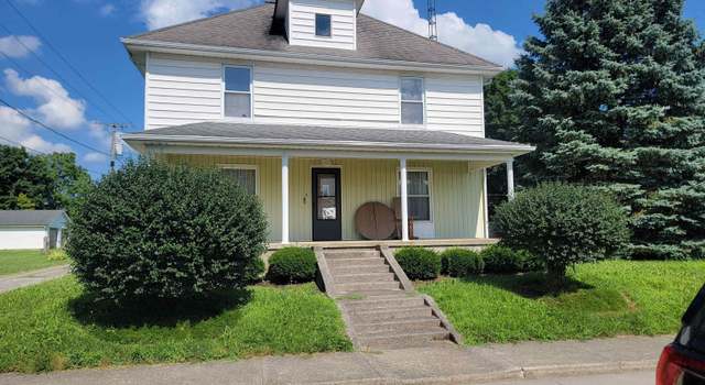 Photo of 107 N Cherry St, Lynn, IN 47355
