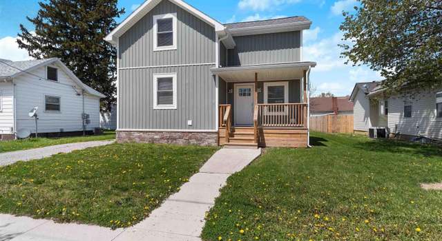 Photo of 330 W 15th St, Auburn, IN 46706