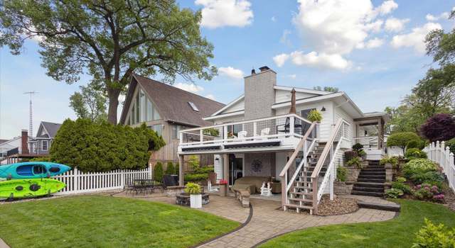 Photo of 26097 Lake Dr, Elkhart, IN 46514