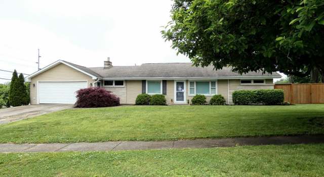 Photo of 105 Shawnee Dr Dr, Bedford, IN 47421