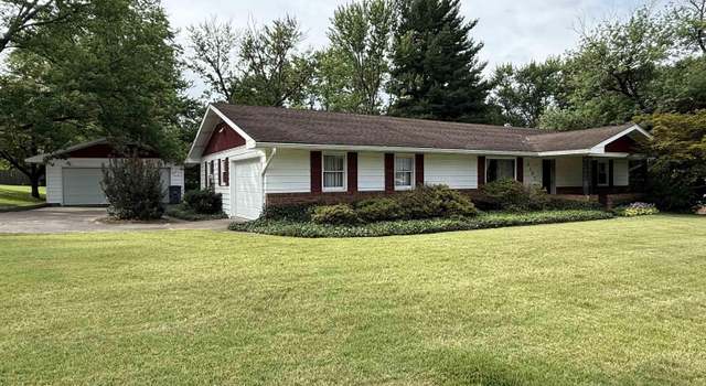 Photo of 2107 College Ave, Vincennes, IN 47591