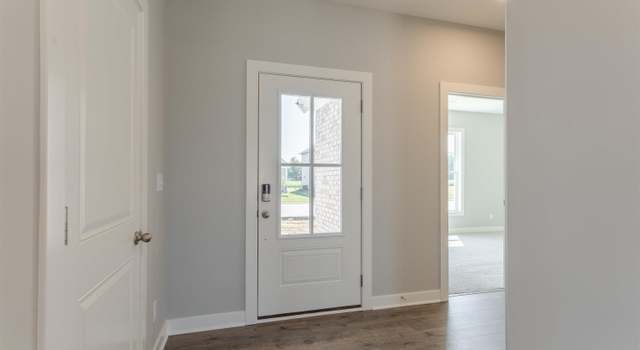 Photo of 5016 Goldfinch Dr, Evansville, IN 47725