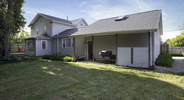 Photo of 919 E Hively Ave, Elkhart, IN 46517