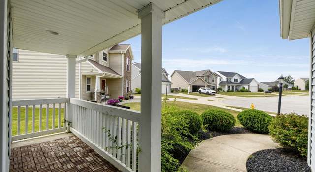 Photo of 443 Heyford Ct, Fort Wayne, IN 46818