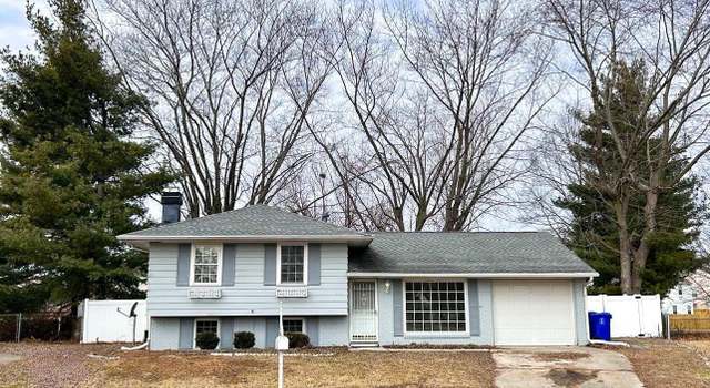 Photo of 406 Oak Ct, Kokomo, IN 46902