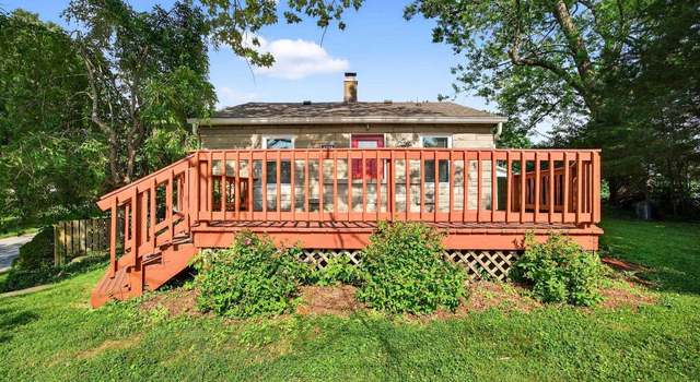 Photo of 1701 S Maxwell St, Bloomington, IN 47401
