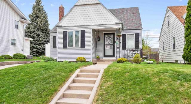 Photo of 1812 Clover Ln, Fort Wayne, IN 46808
