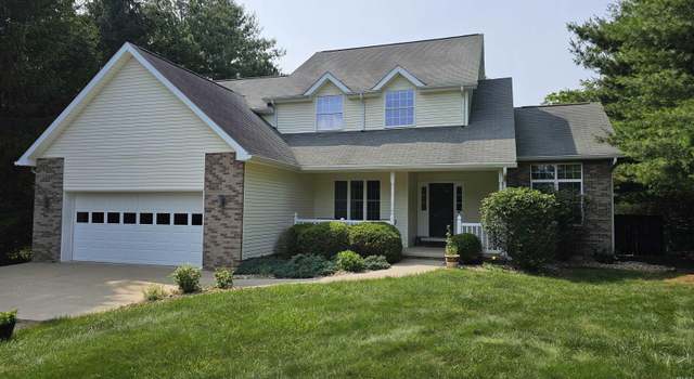 Photo of 1009 E Marie Ln, Bloomington, IN 47401