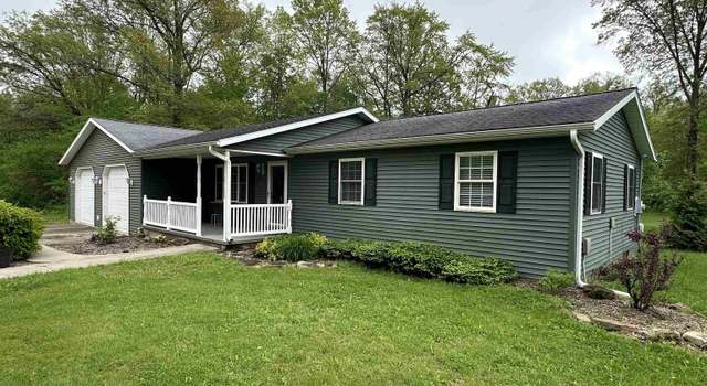 Photo of 1003 W Broadway St, Loogootee, IN 47553