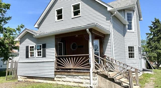 Photo of 25 N 7th St, West Terre Haute, IN 47885