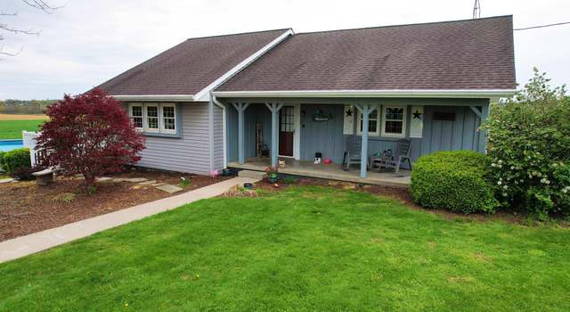 Photo of 11598 Fillmore Ln, Lawrenceville, IL 62439