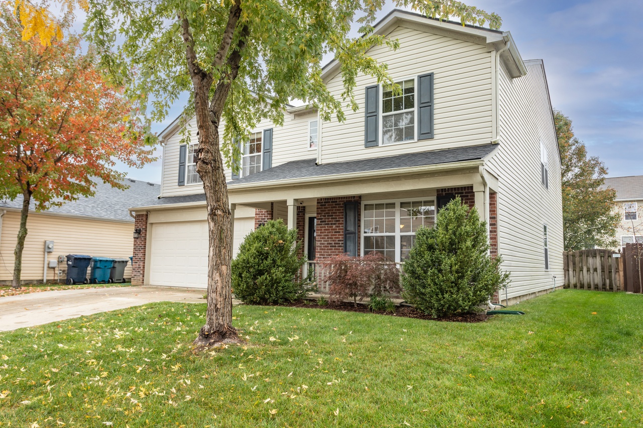 K☆Y 15161 Tiki Trl, Noblesville, IN 46060 | Redfin
