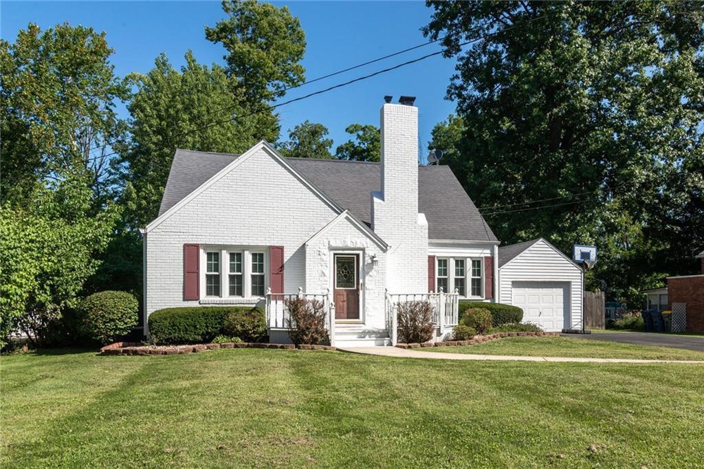 1218 North Dr, Anderson, IN 46011