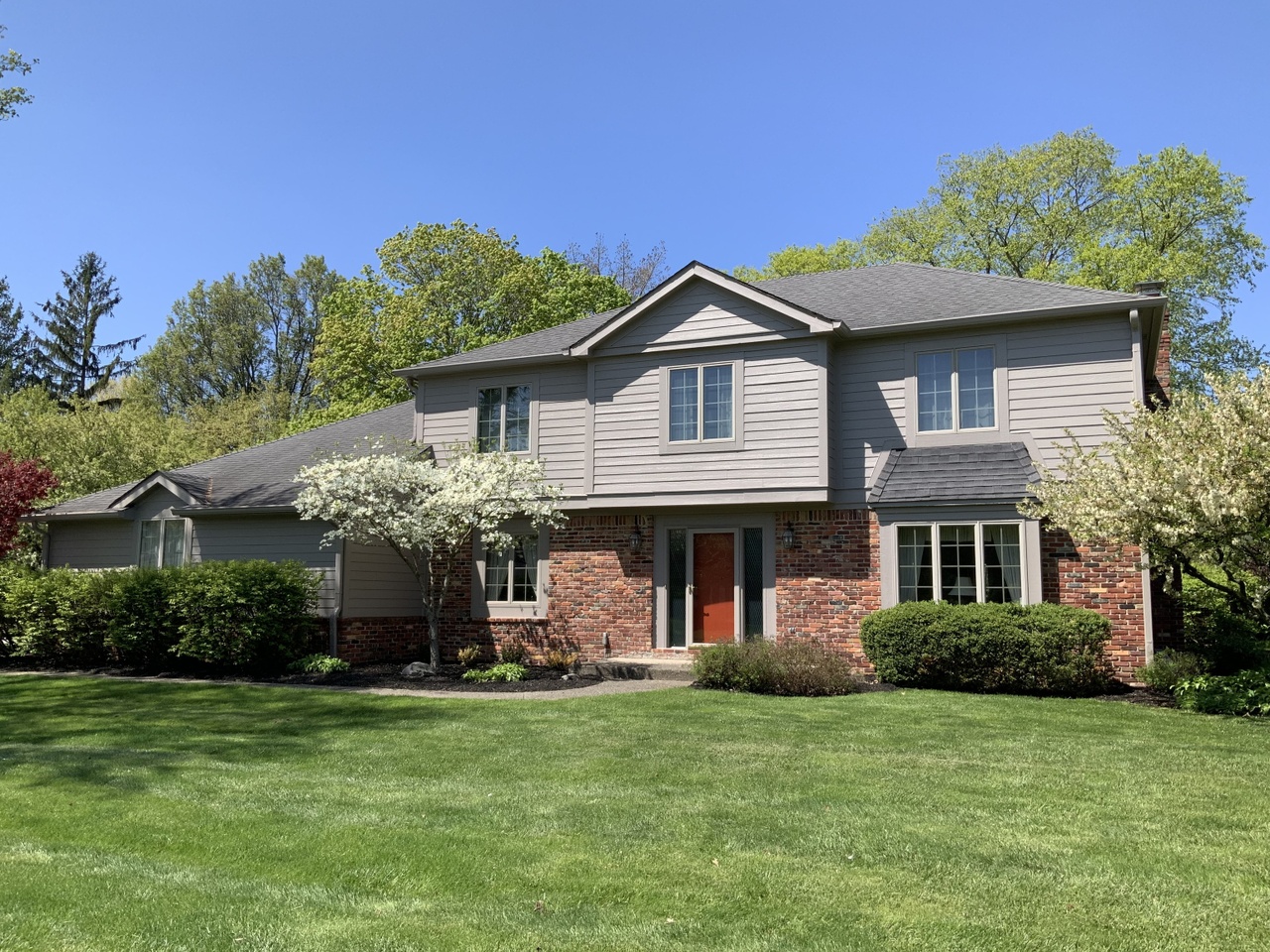 250 Woodstock Ct, Zionsville, IN 46077 MLS 21919310 Redfin