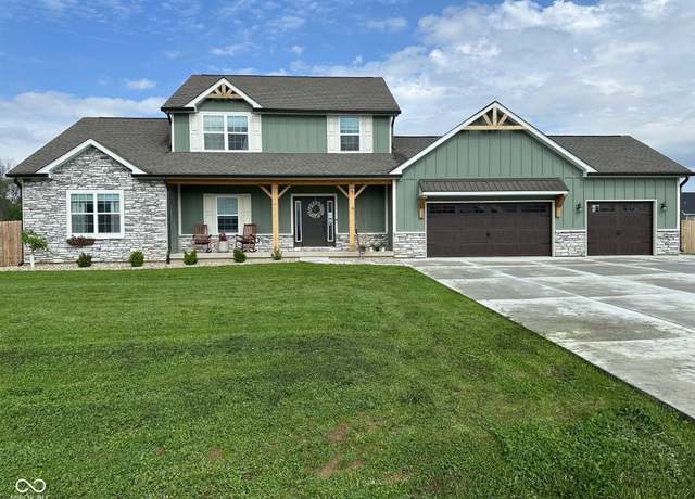 Property at 1344 Redwood Dr, Crawfordsville, IN 47933, 5 beds, 2.5 baths