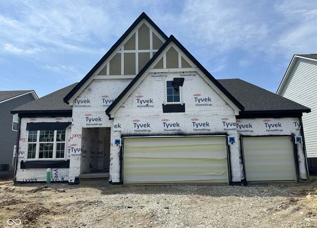 Property at 141 Creststone Blvd, Westfield, IN 46074, 3 beds, 4 baths