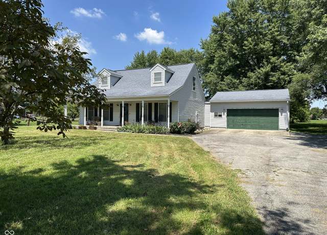 Property at 7706 E 100 County Rd S, Avon, IN 46123, 4 beds, 2 baths