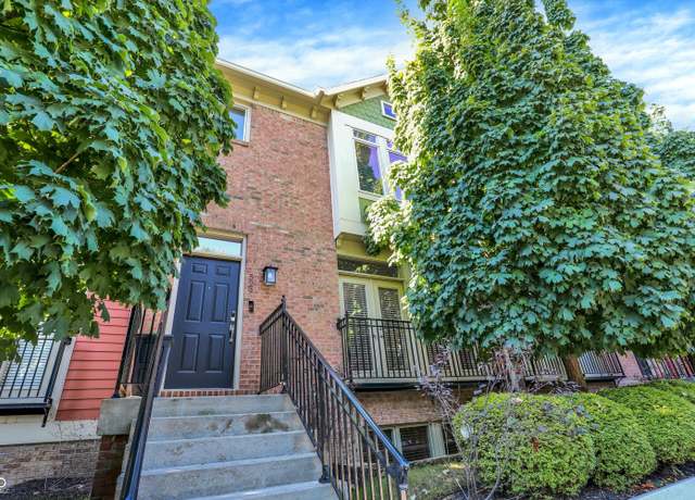 Property at 529 E New York St, Indianapolis, IN 46202, 2 beds, 2.5 baths