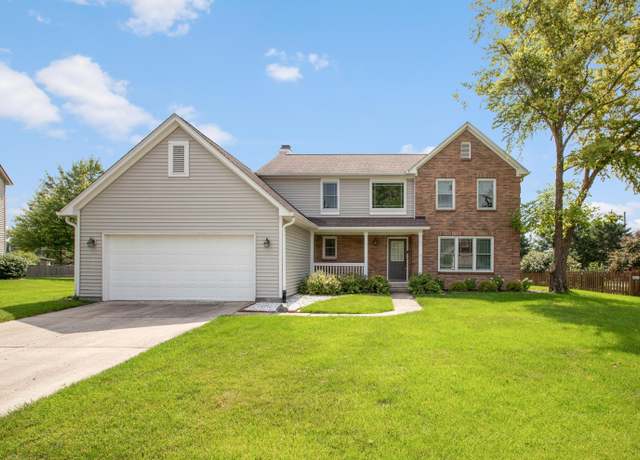 Property at 8265 Courtney Dr, Fishers, IN 46038, 4 beds, 2.5 baths
