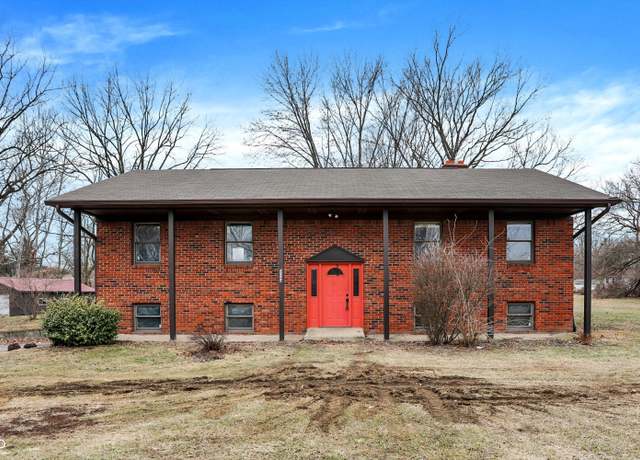 Property at 4344 S Lynhurst Dr, Indianapolis, IN 46221, 4 beds, 2 baths