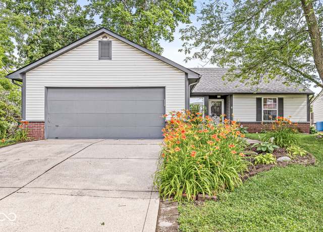 Property at 1540 Brook Pointe Dr, Indianapolis, IN 46234, 3 beds, 2 baths